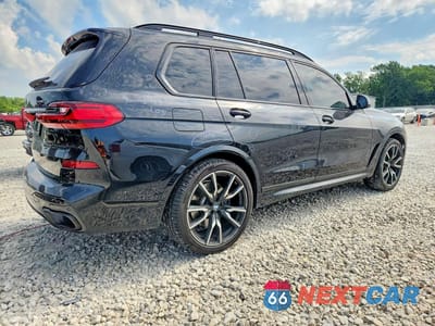 Trzecie zdjęcie samochodu z tyłu: 2020 BMW X7 XDRIVE40I VIN:5UXCW2C09L9D04559 - miniatura