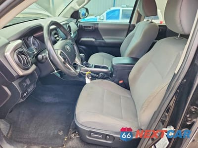 Zdjęcie 7 z 12 samochodu: 2021 TOYOTA TACOMA SR5 V6 VIN:3TMAZ5CN0MM142480 - miniatura