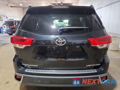 Zdjęcie 6 z 13 samochodu: 2018 TOYOTA HIGHLANDER LIMITED VIN:5TDDZRFH6JS907262 - miniatura