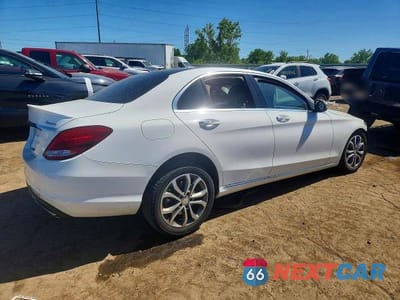 Trzecie zdjęcie samochodu z tyłu: 2016 MERCEDES-BENZ C 300 4MATIC VIN:WDDWF4KB6GR172866 - miniatura