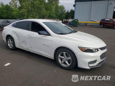Czwarte zdjęcie samochodu z boku: 2018 CHEVROLET MALIBU LS VIN:1G1ZB5ST0JF200129 - miniatura