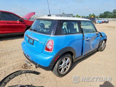 Trzecie zdjęcie samochodu z tyłu: 2013 MINI COOPER VIN:WMWSU3C53DT690057 - miniatura