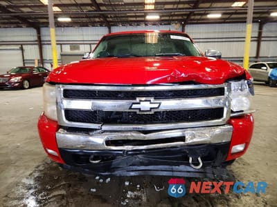 Piąte zdjęcie samochodu w środku: 2009 CHEVROLET SILVERADO K1500 LT VIN:1GCEK24J59Z109836 - miniatura