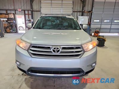 Piąte zdjęcie samochodu w środku: 2012 TOYOTA HIGHLANDER LIMITED VIN:5TDYK3EH3CS072227 - miniatura