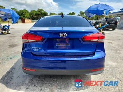 Zdjęcie 6 z 13 samochodu: 2017 KIA FORTE LX VIN:3KPFK4A77HE103071 - miniatura