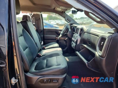 Zdjęcie 7 z 12 samochodu: 2021 GMC SIERRA K1500 SLT VIN:3GTU9DEL4MG436160 - miniatura