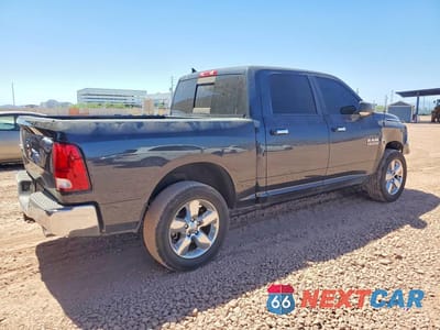 Trzecie zdjęcie samochodu z tyłu: 2018 RAM 1500 SLT VIN:1C6RR6LT8JS275361 - miniatura