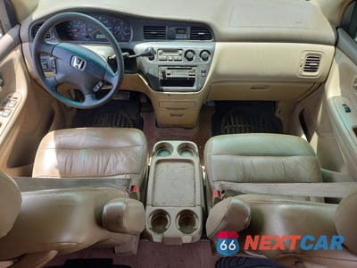 Zdjęcie 8 z 13 samochodu: 2002 HONDA ODYSSEY EX VIN:2HKRL18602H519343 - miniatura