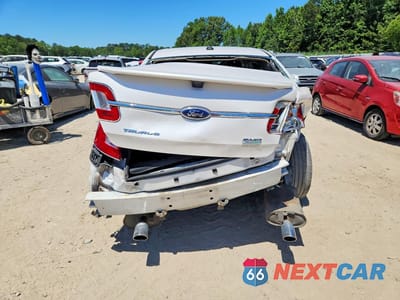Zdjęcie 6 z 12 samochodu: 2011 FORD TAURUS SHO VIN:1FAHP2KT7BG188923 - miniatura