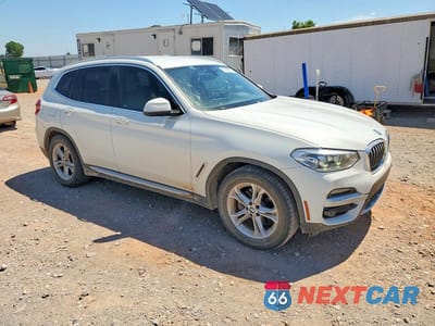 Czwarte zdjęcie samochodu z boku: 2021 BMW X3 SDRIVE30I VIN:5UXTY3C07M9D76779 - miniatura