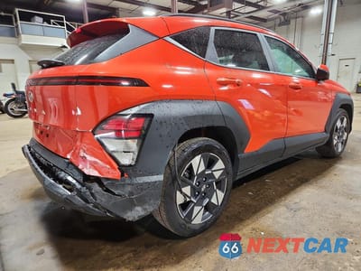Trzecie zdjęcie samochodu z tyłu: 2024 HYUNDAI KONA SEL VIN:KM8HB3AB2RU096505 - miniatura