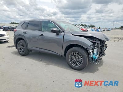 Czwarte zdjęcie samochodu z boku: 2025 NISSAN ROGUE S VIN:5N1BT3AA7SC806102 - miniatura