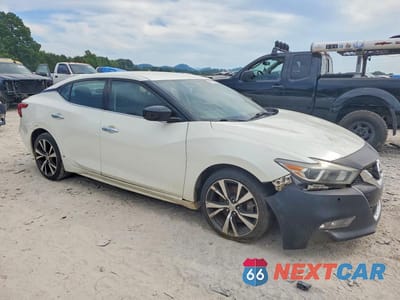 Czwarte zdjęcie samochodu z boku: 2017 NISSAN MAXIMA 3.5 S VIN:1N4AA6AP0HC369327 - miniatura