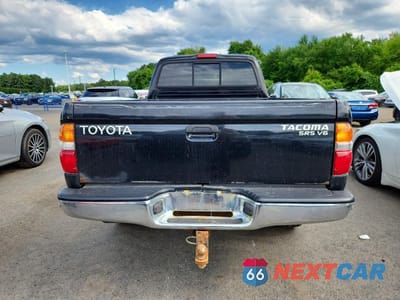 Zdjęcie 6 z 12 samochodu: 2002 TOYOTA TACOMA XTRACAB VIN:5TEWN72N92Z898565 - miniatura
