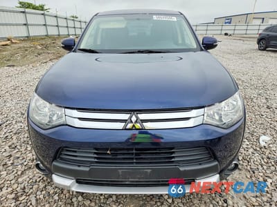 Piąte zdjęcie samochodu w środku: 2015 MITSUBISHI OUTLANDER SE VIN:JA4AD3A35FZ004790 - miniatura