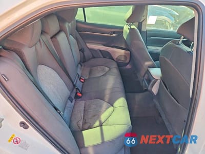 Zdjęcie 10 z 12 samochodu: 2019 TOYOTA CAMRY LE VIN:4T1B11HK8KU220124 - miniatura