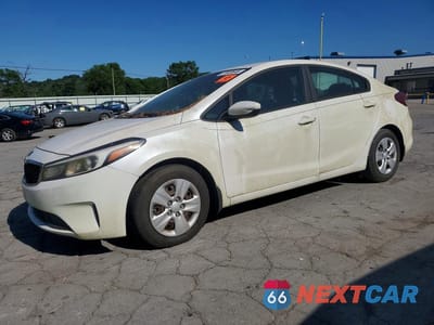 2017 KIA FORTE LX 3KPFL4A75HE052778 - główne zdjęcie licytacji z USA - miniatura