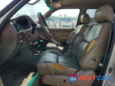 Zdjęcie 7 z 12 samochodu: 1999 TOYOTA 4RUNNER LIMITED VIN:JT3GN87RXX0108479 - miniatura