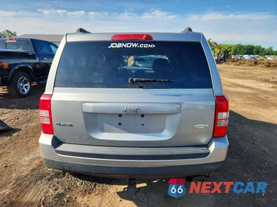 Zdjęcie 6 z 12 samochodu: 2015 JEEP PATRIOT LATITUDE VIN:1C4NJRFB6FD215724 - miniatura