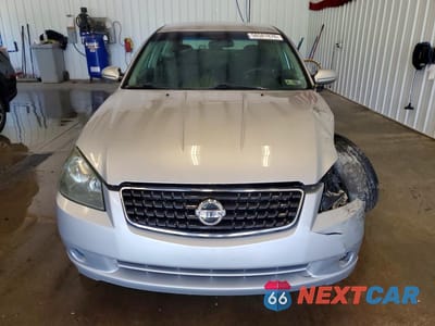 Piąte zdjęcie samochodu w środku: 2006 NISSAN ALTIMA 2.5 VIN:1N4AL11D86N394741 - miniatura