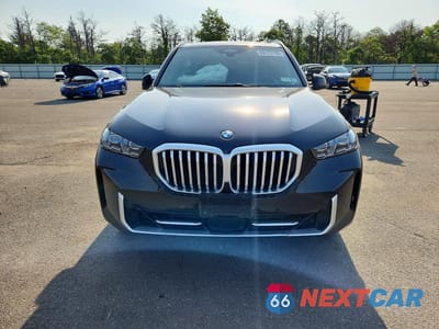 Piąte zdjęcie samochodu w środku: 2026 BMW X5 XDRIVE40I VIN:5UX23EU08T9148550 - miniatura