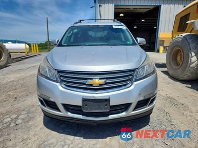 Piąte zdjęcie samochodu w środku: 2015 CHEVROLET TRAVERSE LT VIN:1GNKRHKD0FJ360229 - miniatura