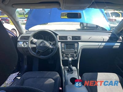 Zdjęcie 9 z 10 samochodu: 2016 VOLKSWAGEN PASSAT S VIN:1VWAS7A38GC019000 - miniatura