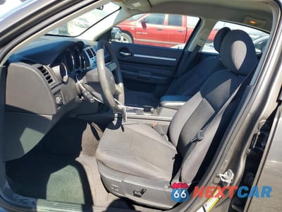 Zdjęcie 7 z 12 samochodu: 2010 DODGE CHARGER SXT VIN:2B3CA3CV2AH242855 - miniatura