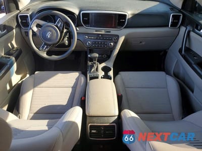 Zdjęcie 8 z 13 samochodu: 2020 KIA SPORTAGE LX VIN:KNDPM3AC3L7701561 - miniatura