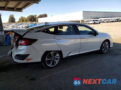 Trzecie zdjęcie samochodu z tyłu: 2018 HONDA CLARITY VIN:JHMZC5F14JC009195 - miniatura