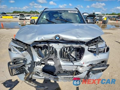 Piąte zdjęcie samochodu w środku: 2019 BMW X3 XDRIVEM40I VIN:5UXTS3C5XK0Z07789 - miniatura