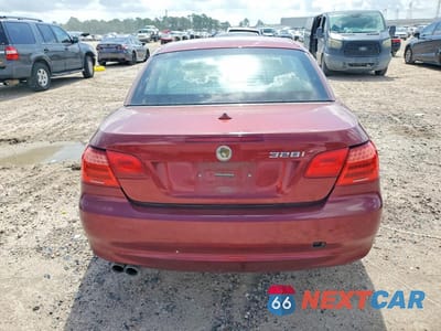 Zdjęcie 6 z 12 samochodu: 2011 BMW 328 I VIN:WBADW3C51BE538623 - miniatura