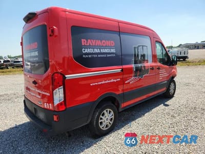 Trzecie zdjęcie samochodu z tyłu: 2021 FORD TRANSIT T-250 VIN:1FTBR1CGXMKA73626 - miniatura
