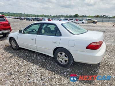 Drugie zdjęcie samochodu z przodu: 2000 HONDA ACCORD EX VIN:1HGCG1650YA085477 - miniatura