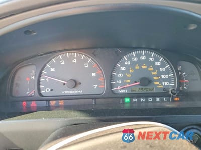 Zdjęcie 9 z 12 samochodu: 2001 TOYOTA 4RUNNER SR5 VIN:JT3GN86R710198585 - miniatura