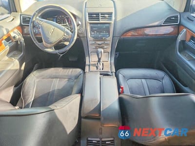 Zdjęcie 8 z 13 samochodu: 2012 LINCOLN MKX VIN:2LMDJ8JK2CBL02096 - miniatura