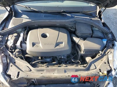 Zdjęcie 12 z 14 samochodu: 2017 VOLVO XC60 T5 DYNAMIC VIN:YV440MDR8H2223255 - miniatura