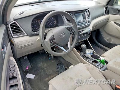 Zdjęcie 8 z 13 samochodu: 2016 HYUNDAI TUCSON SE VIN:KM8J23A42GU161644 - miniatura
