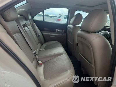 Zdjęcie 10 z 11 samochodu: 2003 LINCOLN LS VIN:1LNHM87A73Y702757 - miniatura