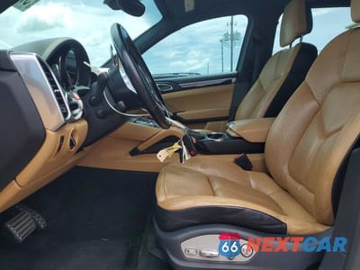 Zdjęcie 7 z 13 samochodu: 2017 PORSCHE CAYENNE SE HYBRID PLATINUM VIN:WP1AE2A22HLA74286 - miniatura