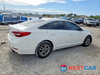 Trzecie zdjęcie samochodu z tyłu: 2015 HYUNDAI SONATA SE VIN:5NPE24AF2FH005514 - miniatura