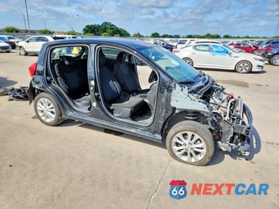 Czwarte zdjęcie samochodu z boku: 2021 CHEVROLET SPARK 1LT VIN:KL8CD6SA7MC742953 - miniatura