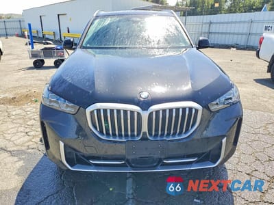 Piąte zdjęcie samochodu w środku: 2025 BMW X5 XDRIVE40I VIN:5UX23EU03S9Z52432 - miniatura