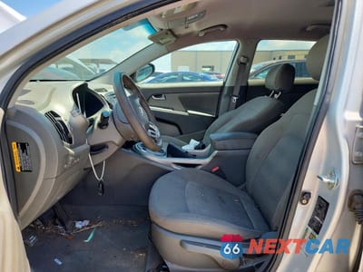 Zdjęcie 7 z 12 samochodu: 2012 KIA SPORTAGE LX VIN:KNDPB3A28C7261057 - miniatura