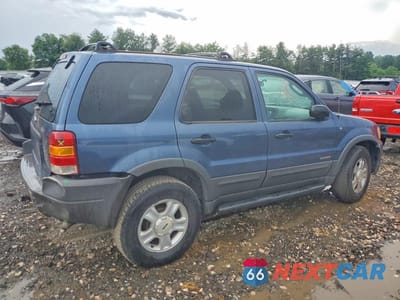 Trzecie zdjęcie samochodu z tyłu: 2001 FORD ESCAPE XLT VIN:1FMYU04131KC39490 - miniatura