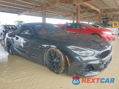 Czwarte zdjęcie samochodu z boku: 2020 BMW Z4 M40I VIN:WBAHF9C01LWW37544 - miniatura