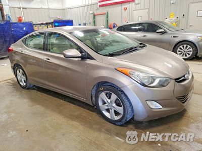 Czwarte zdjęcie samochodu z boku: 2012 HYUNDAI ELANTRA GLS VIN:5NPDH4AE7CH090959 - miniatura