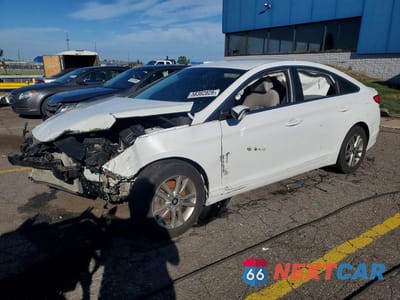 2017 HYUNDAI SONATA SE 5NPE24AF2HH581140 - główne zdjęcie licytacji z USA - miniatura