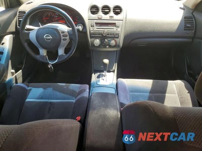 Zdjęcie 8 z 12 samochodu: 2009 NISSAN ALTIMA 2.5 VIN:1N4AL21E09N420672 - miniatura