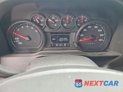 Zdjęcie 9 z 12 samochodu: 2025 CHEVROLET SILVERADO K1500 VIN:3GCNKAEK9SG358048 - miniatura